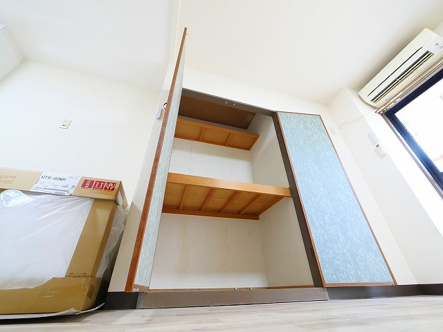 メゾン富雄の収納
