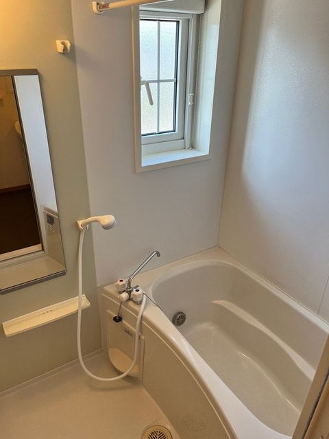 ブライド・ハウスAの浴室