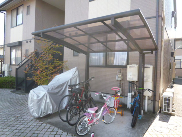 倉敷市酒津のアパートのその他共用部分|自転車置き場