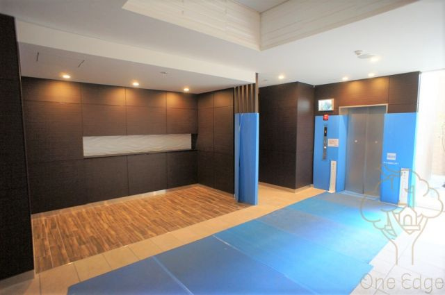 サニープレイス新梅田のロビー