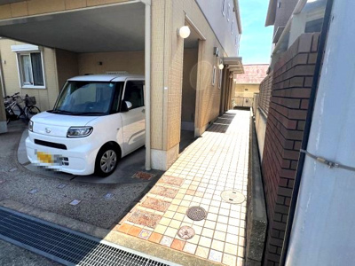 【エントランス】 | LaPLUME