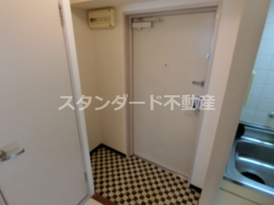 【玄関】 | サンサーラビル南森町