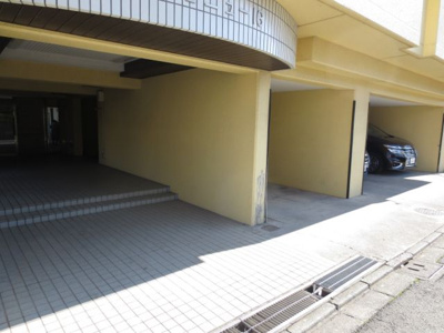 【駐車場】 | アヴェニュー１６