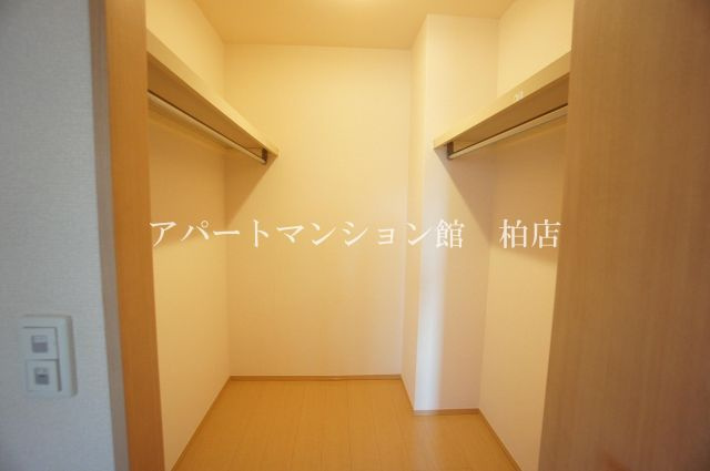 プレジールヤストシの収納