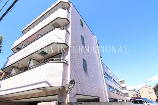 プルミエ参番館の外観