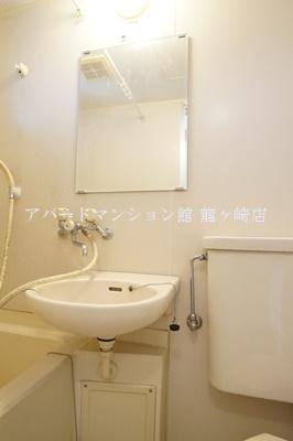 コーポサイドロードの独立洗面台