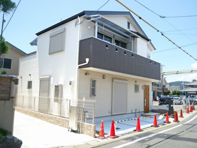 【外観：施工例】 | 伏見区羽束師鴨川町　新築戸建 | 同施工例：イメージ写真（実際とは異なります）