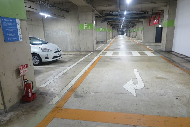 オーク一番街の駐車場