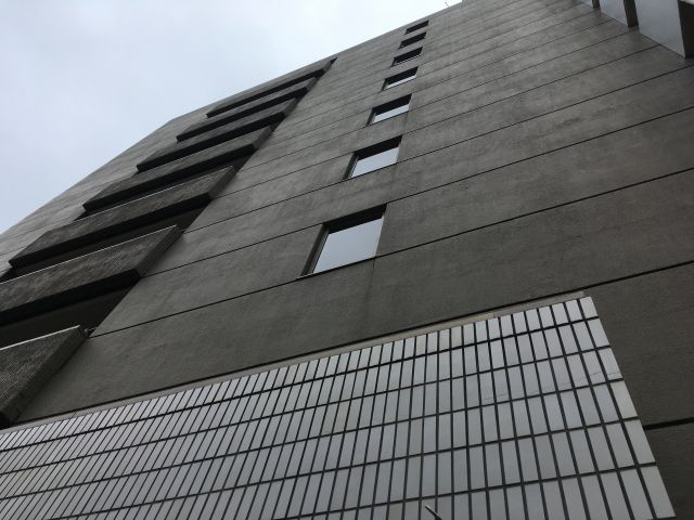 吾妻ビルの外観