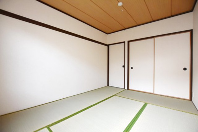 【寝室】 | グランデュール福山Ｂ