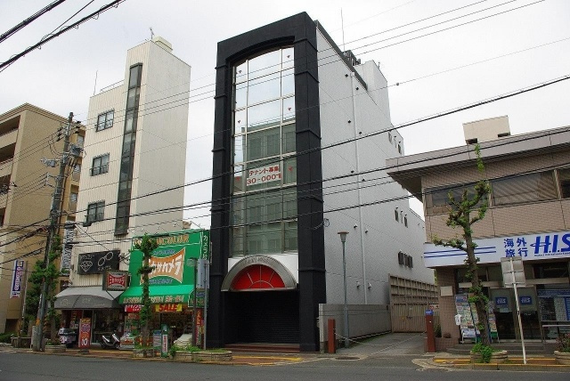 REBANGA 近鉄奈良駅高天町ビルの外観