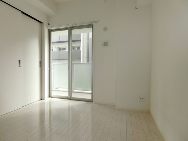 【洋室】 | リンデンプラザ心斎橋