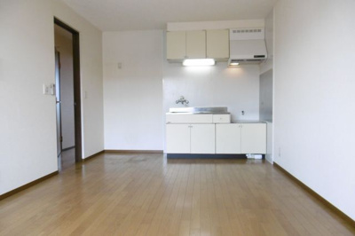 【居間・リビング】 | ハイセレールセレブA | ゆったりとしたリビングです