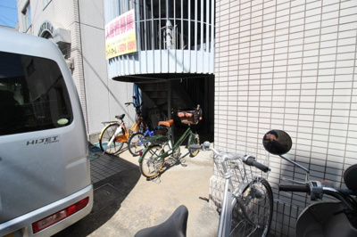【その他共用部分】 | ヤマモトマンション | 自転車置き場