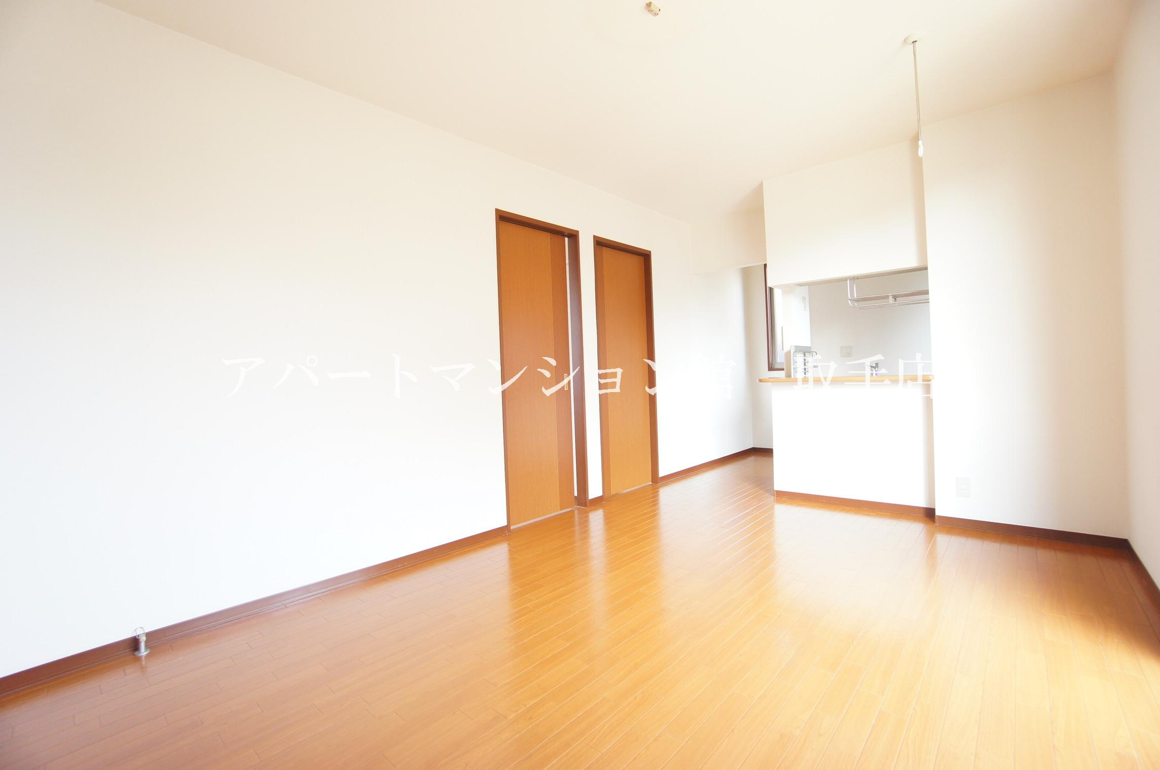 メイハウスの内装