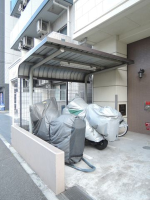 【その他共用部分】 | リブゼ横浜サザンピアリ | バイク置場
