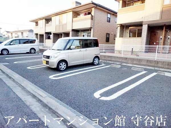 カポリーネアⅠの駐車場