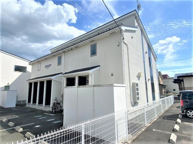 ラ・ペルラ下北沢