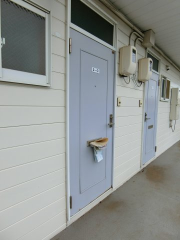 スカイハイツの玄関