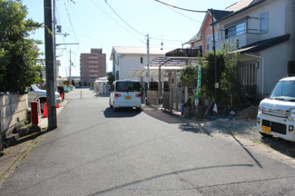 【前面道路含む現地写真】