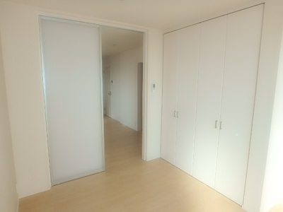 【寝室】 | メゾン・イセキス甲子園口