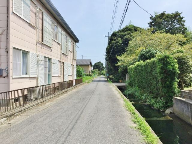 東金マリンコーポの周辺