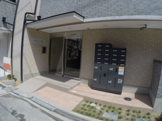 【エントランス】