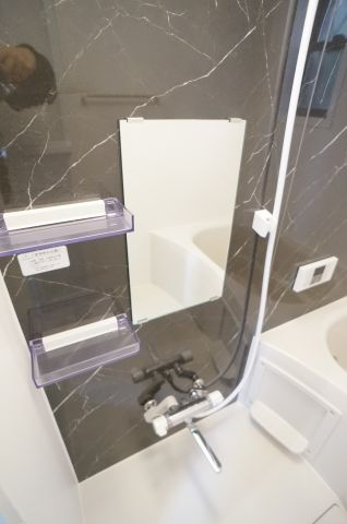 ONLYONE宝塚山本Ⅰの浴室