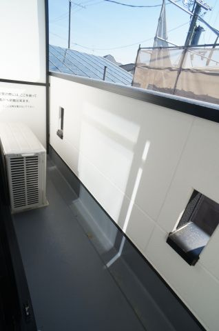 ONLYONE宝塚山本Ⅰのバルコニー