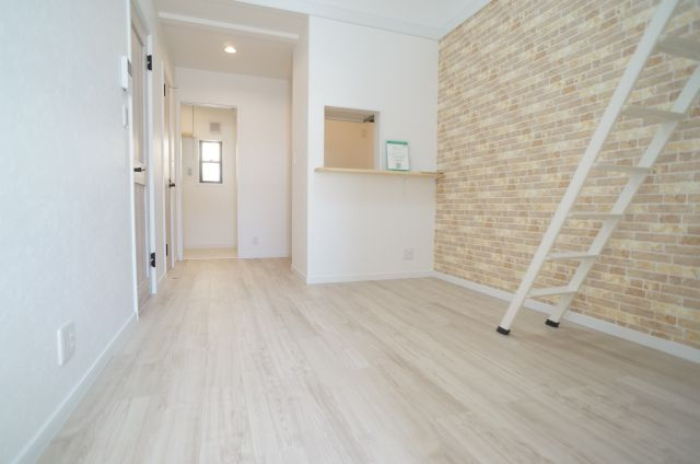 ONLYONE宝塚山本Ⅰの居間・リビング