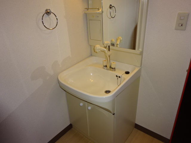 エスポワール小野の独立洗面台|シャンプードレッサー