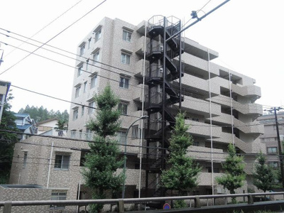 【外観】 | アベニュー洋光台東 | 南向き！JR根岸線「洋光台」駅徒歩14分！
