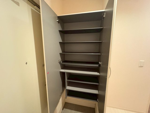 虹色の玄関
