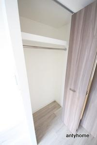 プレサンス梅田北オール　仲介手数料無料の収納