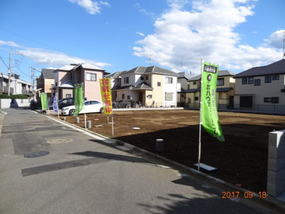 【前面道路含む現地写真】 | さいたま市緑区三室　売地広々42坪以上　全4区画