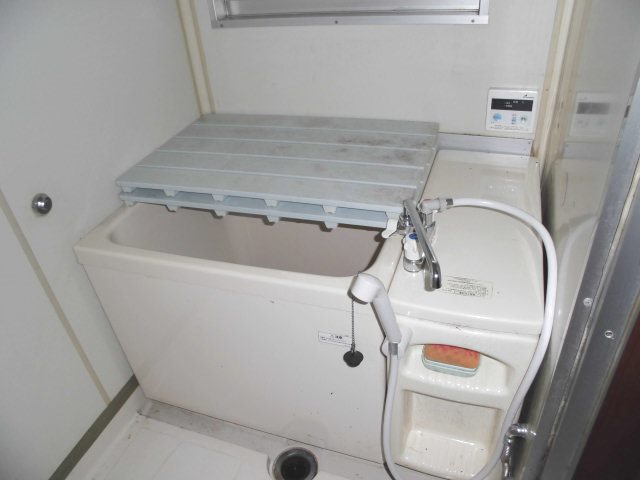 八坂コーポラスの浴室
