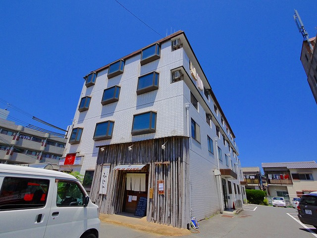 一條館の外観