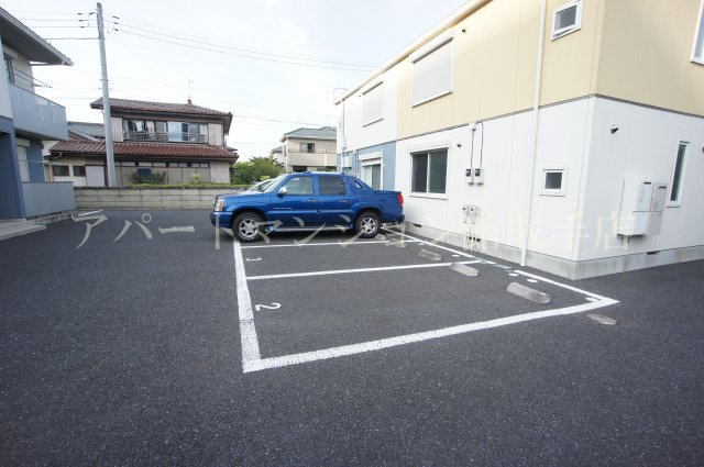 クレールプレジオAの駐車場