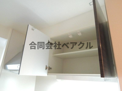 【キッチン】 | インサイトコート椥辻 | コンパクトなキッチンで掃除もラクラク