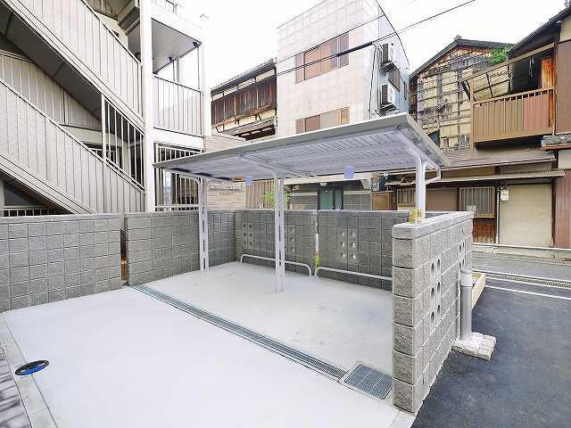 カーサ・ユニゾンのその他共用部分|屋根付きの駐輪場です