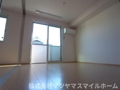 【居間・リビング】 | グランドゥール畷