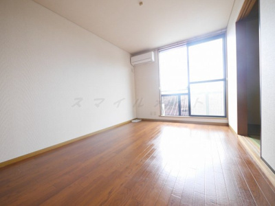 【洋室】 | ラルジュ・アイ | 株式会社スマイルメイトでは契約金のクレジット決済も可能です♪