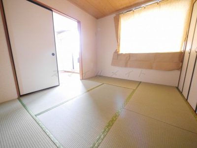 【寝室】 | ラルジュ・アイ