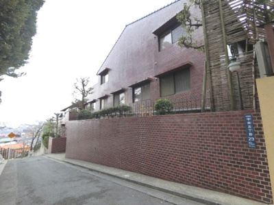 【外観】 | ネオハイツヴェルビュ | 南向きのルーフバルコニー付！22帖超のLDではご家族みんなで寛ぐ事が出来ます♪