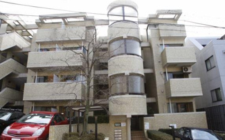 【外観】 | 南西向き・角部屋につき採光・通風良好！