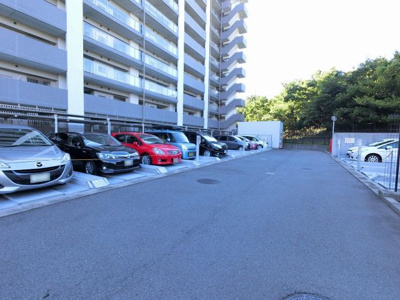 【駐車場】 | シティ能見台つどいの街十番館