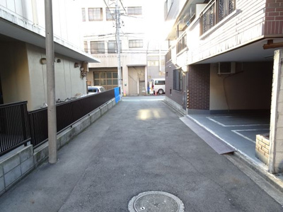 【周辺】 | 高廣ビル | 高廣ビル　物件前