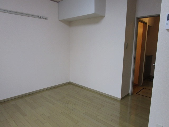 【寝室】 | ジュネスK | 洋室