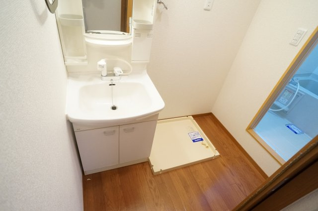 パークハイムの洗面所|参考、同建物・反転間取りの号室