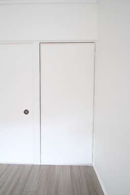 【収納】 | 新鹿沼ロイヤルマンション | 閉じた状態です